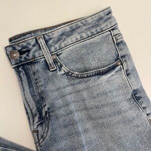 EXPRESS Light Wash Jeans